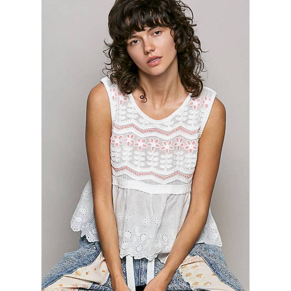 NEW POL bonnie top in white/pink